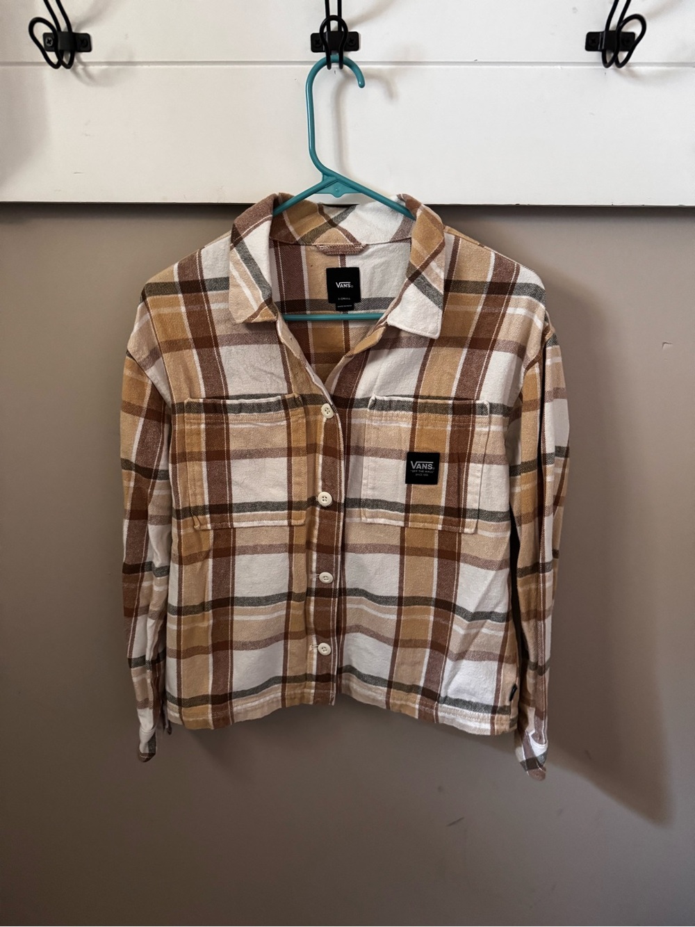 Vans Plaid Button-Front Shirt Jacket in Cream, Brown & Tan